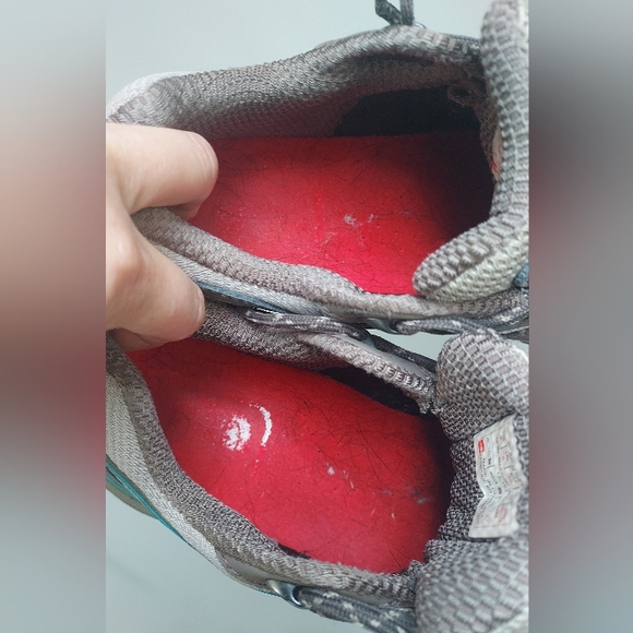 Women Northface Hiking Shoes - Picture 5 of 7